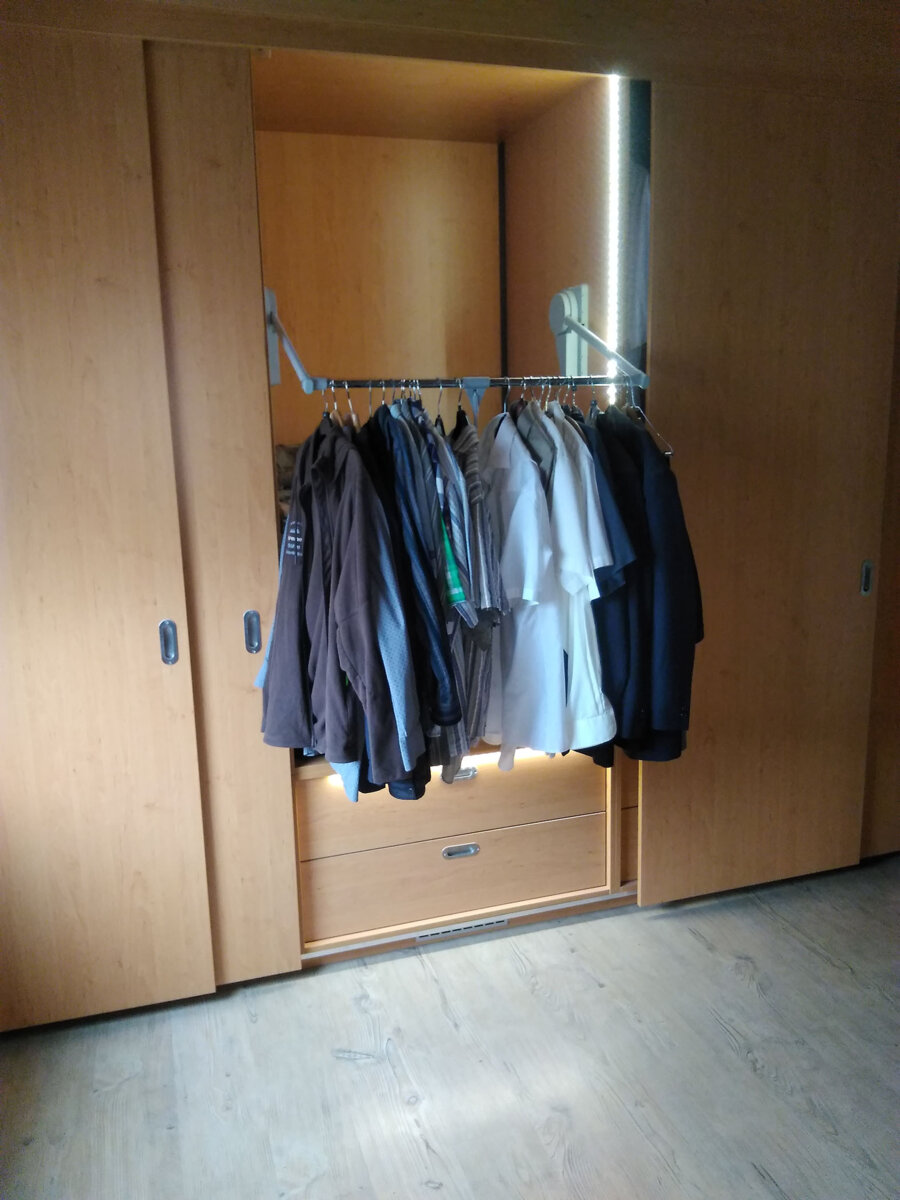 Schrank für Schlafzimmer der Schreinerei Dominik Böhm